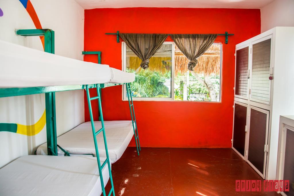 Enjoy Playa Hostal Playa del Carmen